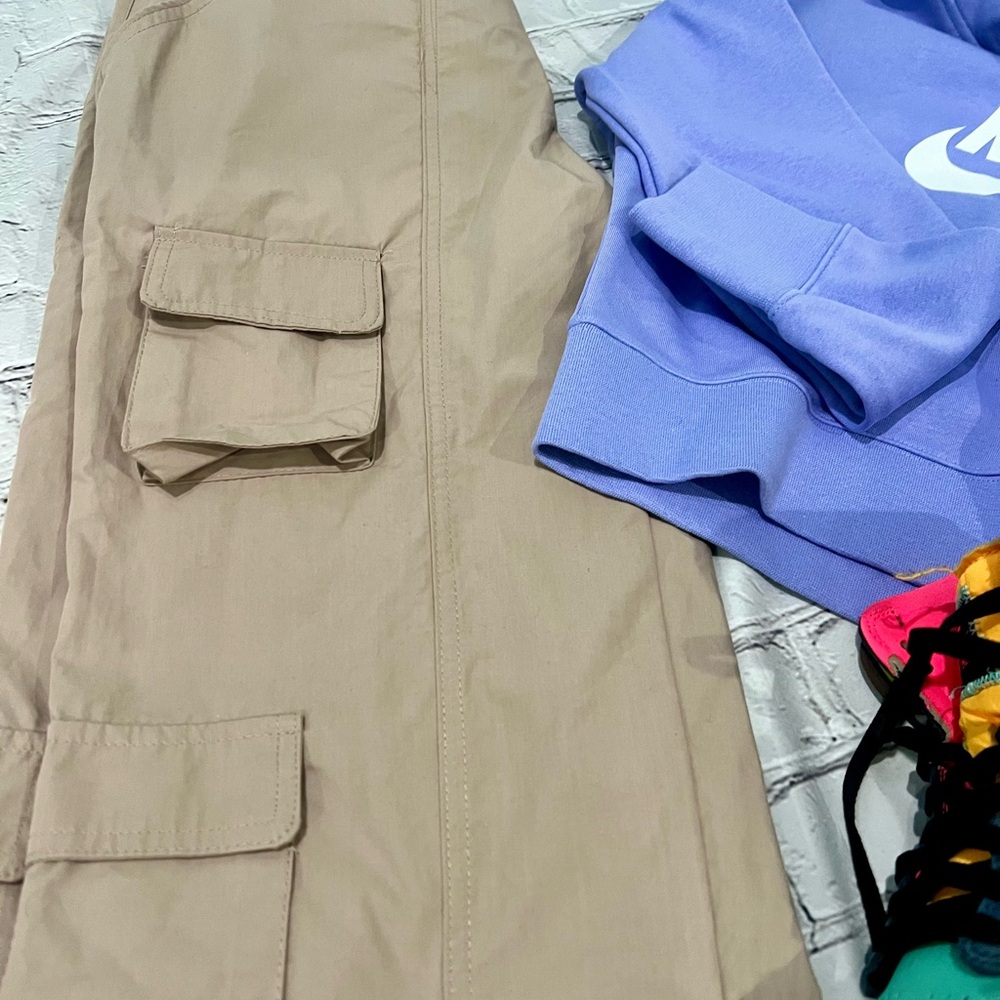 Cargo pants - Picture 4 of 5